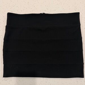 Ambiance Women’s Black Mini Skirt for Out size L